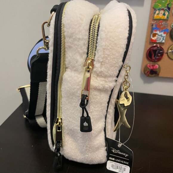 Our Universe Disney Mickey Mouse Ski Sherpa Crossbody Bag - NWT - Picture 6 of 7